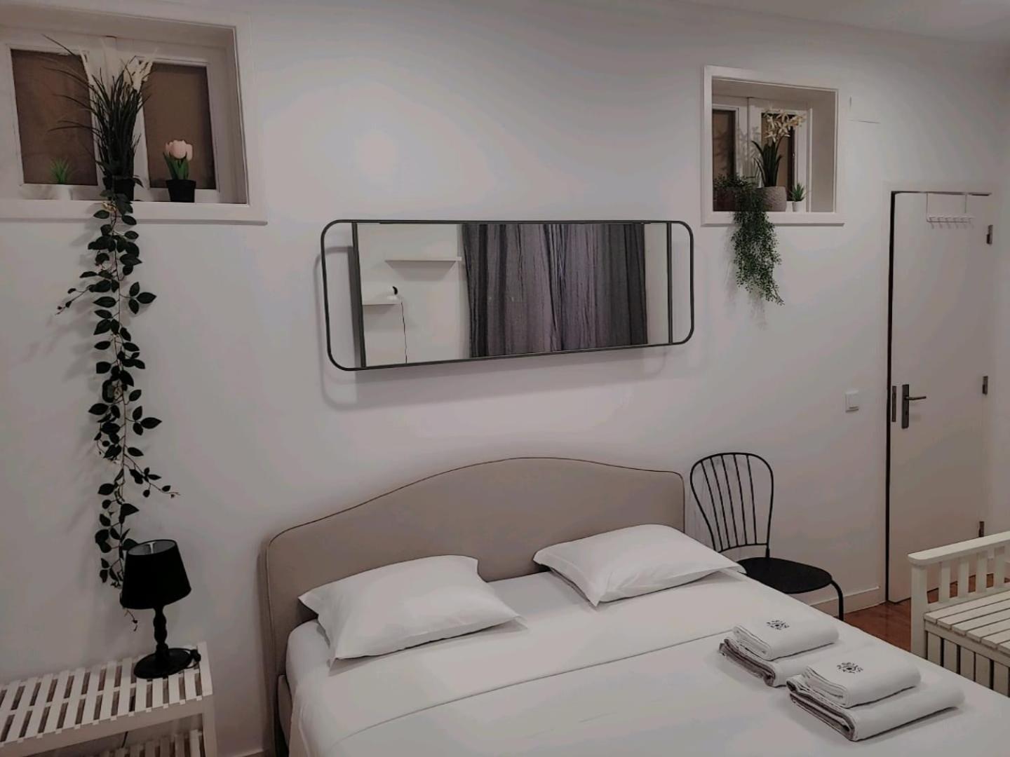 Privatunterkunft Varanda Privada Iroom